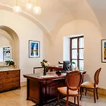 Bluebell Hotel Bratislava