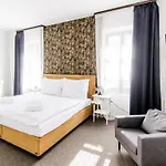 Bluebell Hotel 3*