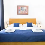 Bluebell Hotel Bratislava