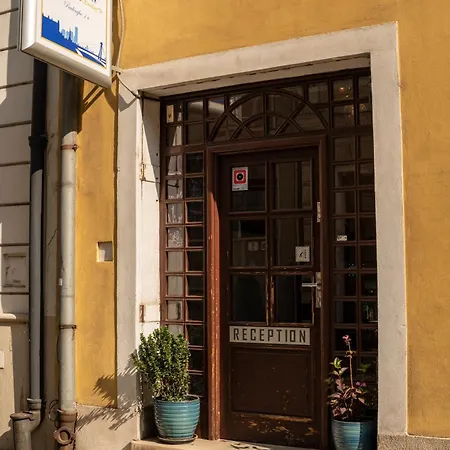 Hotel Bluebell Bratislava