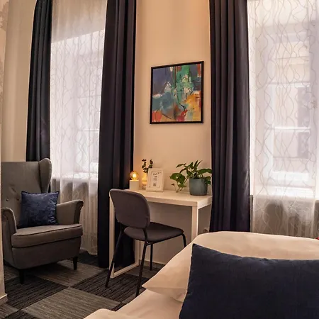 Bluebell Hotel Bratislava