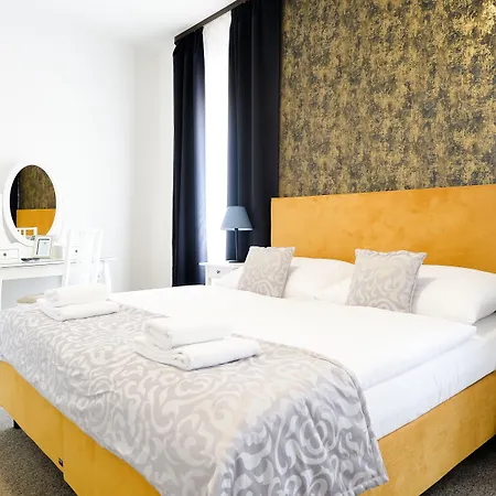 Отель Bluebell Братислава