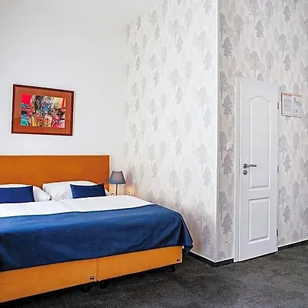Bluebell Hotel 3*