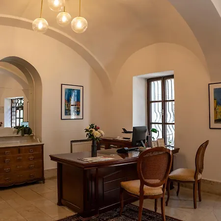Hotel Bluebell Bratislava